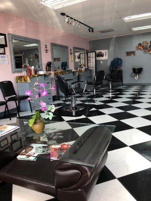 Salon inside