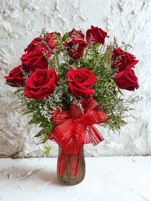 Beautiful Dozen roses