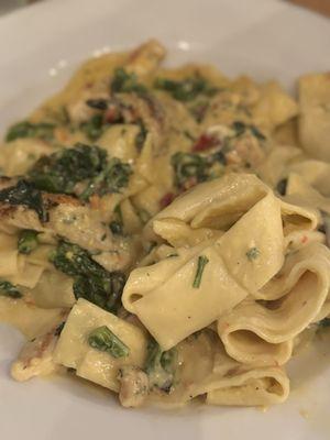 Tre Pizza, Pasta, Beer Garden