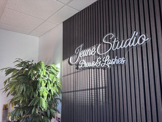 Jeune Brows Studio