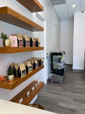 Allora Coffee & Bites