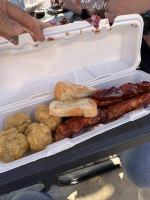 La Isla Del Encanto Food Truck