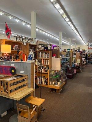 This is another one of the aisles you can walk down. A lot of cool stuff!