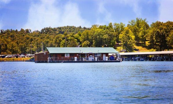 Tracy Ferry Marina