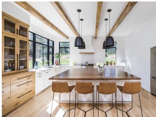 Leslie Lane - Asheville Realty Group