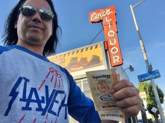 Old school corner store 2022