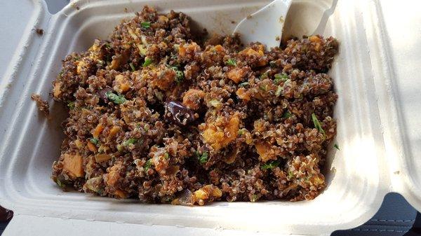 Make Your Own: quinoa,  carmelized onions,  swt potato,  kalamata,  roasted garlic dressing soo tasty!