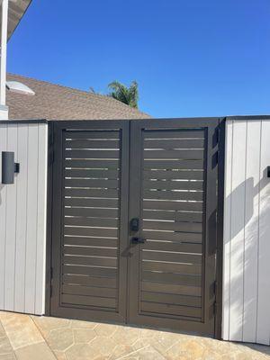 Aluminum Gates