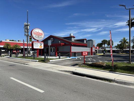 The Garden's Fish & Chicken