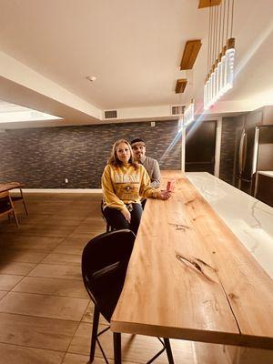 Bringing in the day at the kitchen Bar