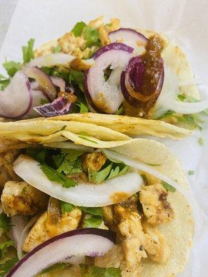 Fresh Grilled Chicken Tacos Tacos de pollo a la parrilla