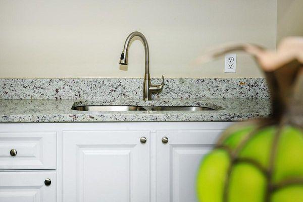 1 Bedroom 1 Bath 700 SqFt