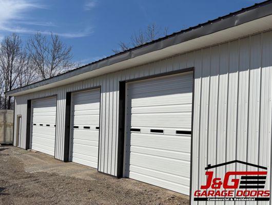 J & G Garage Doors