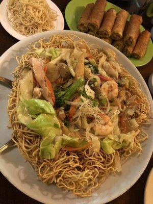 Seafood Crispy Noodle