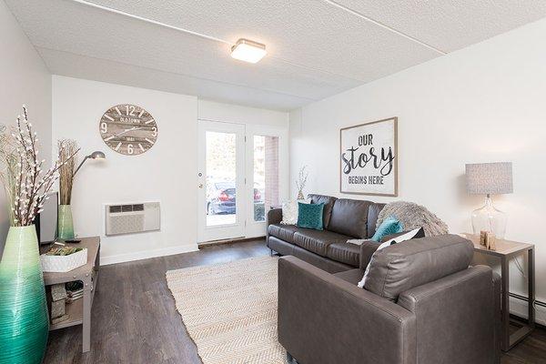 Racquet Club Apartments
