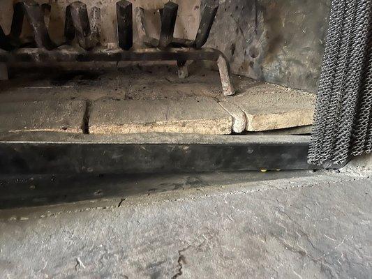 crumbling masonry Right view