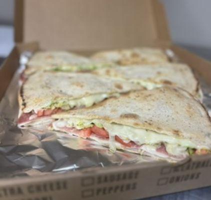 Famous Pizza Sandwich