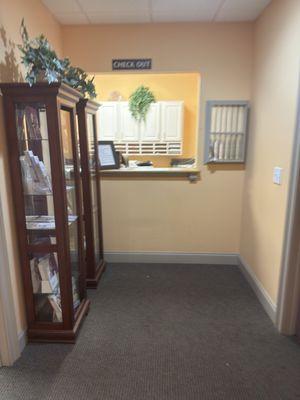 Raghavan Kalpana, MD