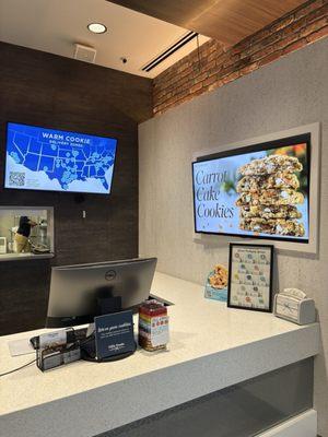 Tiff's Treats - UPTOWN CHARLOTTE