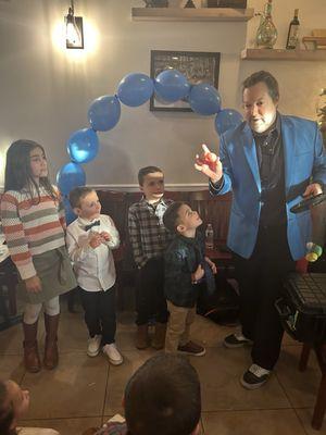 "Smiles" Entertainment