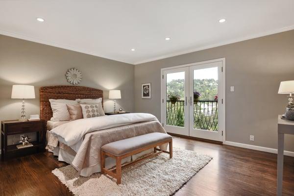 Teri Carlisle - Compass