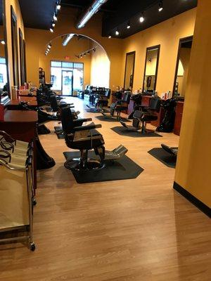 Lombardo's Barber Salon