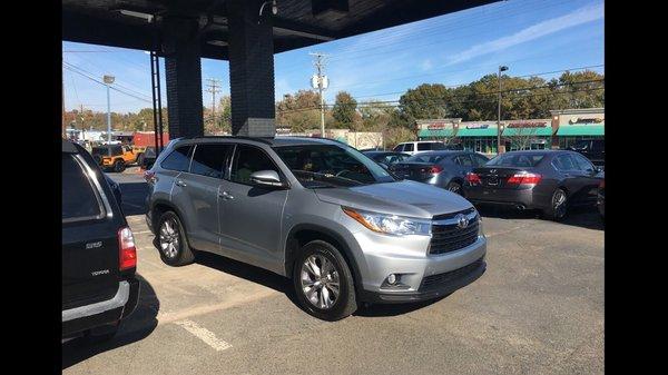 Auto Selection of Charlotte