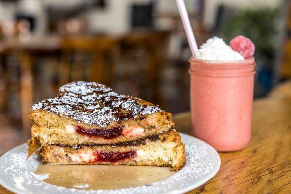 Stuffed French Toast + Smoothie