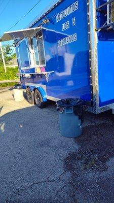 Antojitos los 5 hermanos