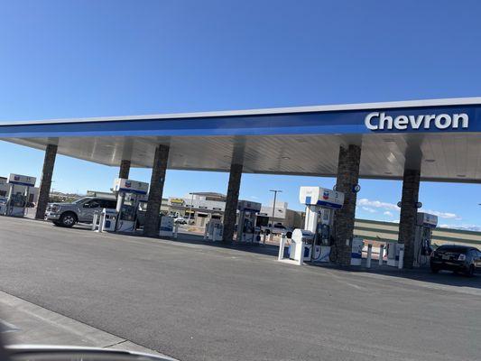 Chevron pumps are also available