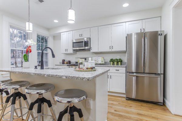 Nicole Decor : Home Staging and More