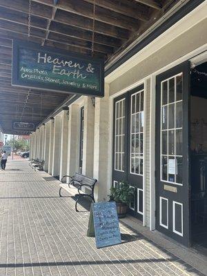 Welcome to Heaven & Earth!!