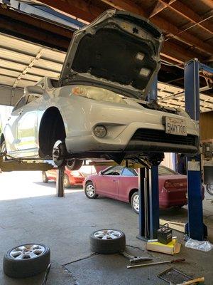 Lower control arms replacement 2006 Toyota Matrix