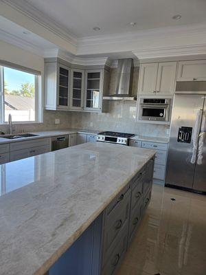 Bullnose edge detail