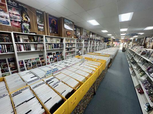 Kenmore Komics & Games