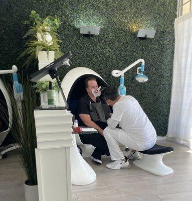 A very comfortable, thoughtful and relaxing experience. Very Demure!