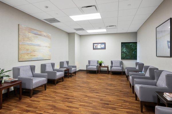 River Oaks Hospital & Clinics