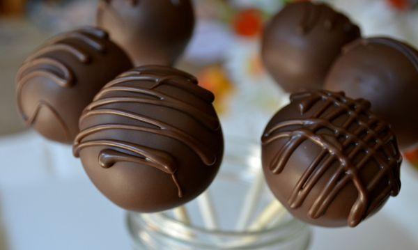 Triple Chocolate Cake Pops