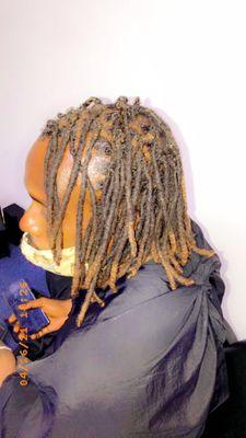 D's African Hair Braiding