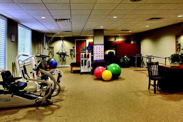 Dimensions Health & Fitness