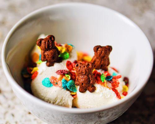 bought everything here to make this ice cream pic. camera & my skills not included.