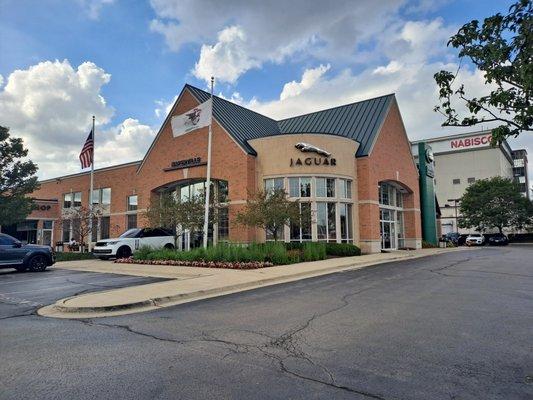 Jaguar Naperville
