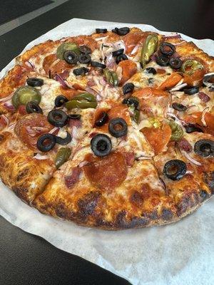 Hot Italian pizza. A safe space for the less adventurous. Solid pizza though.