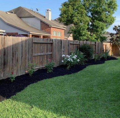 Landscaping De La Cruz