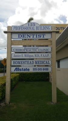 Campbell drive west bound signage. Turn before sign.