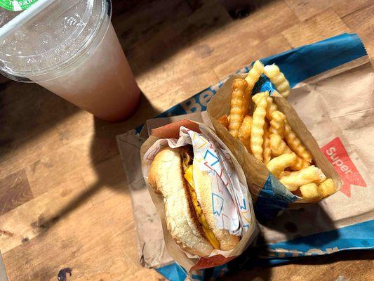 Super Deluxe - Bend Oregon - Delivered by DoorDash (09/22/2025)