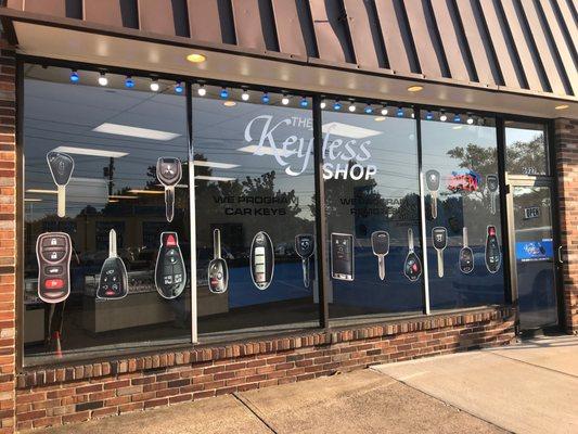 The Keyless Shop Cleveland new location. 6927 Pearl Rd, Middleburg Heights, OH 44130