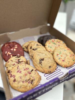 Insomnia Cookies