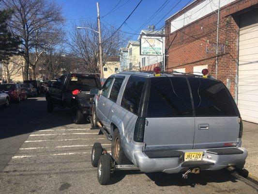 West Bro's Towing & Roadside Service