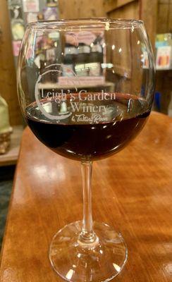 Leigh's Garden Winery